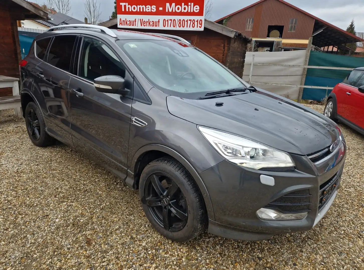 Ford Kuga 2.0 TDCI  Individual Autom. Allrad Grau - 2