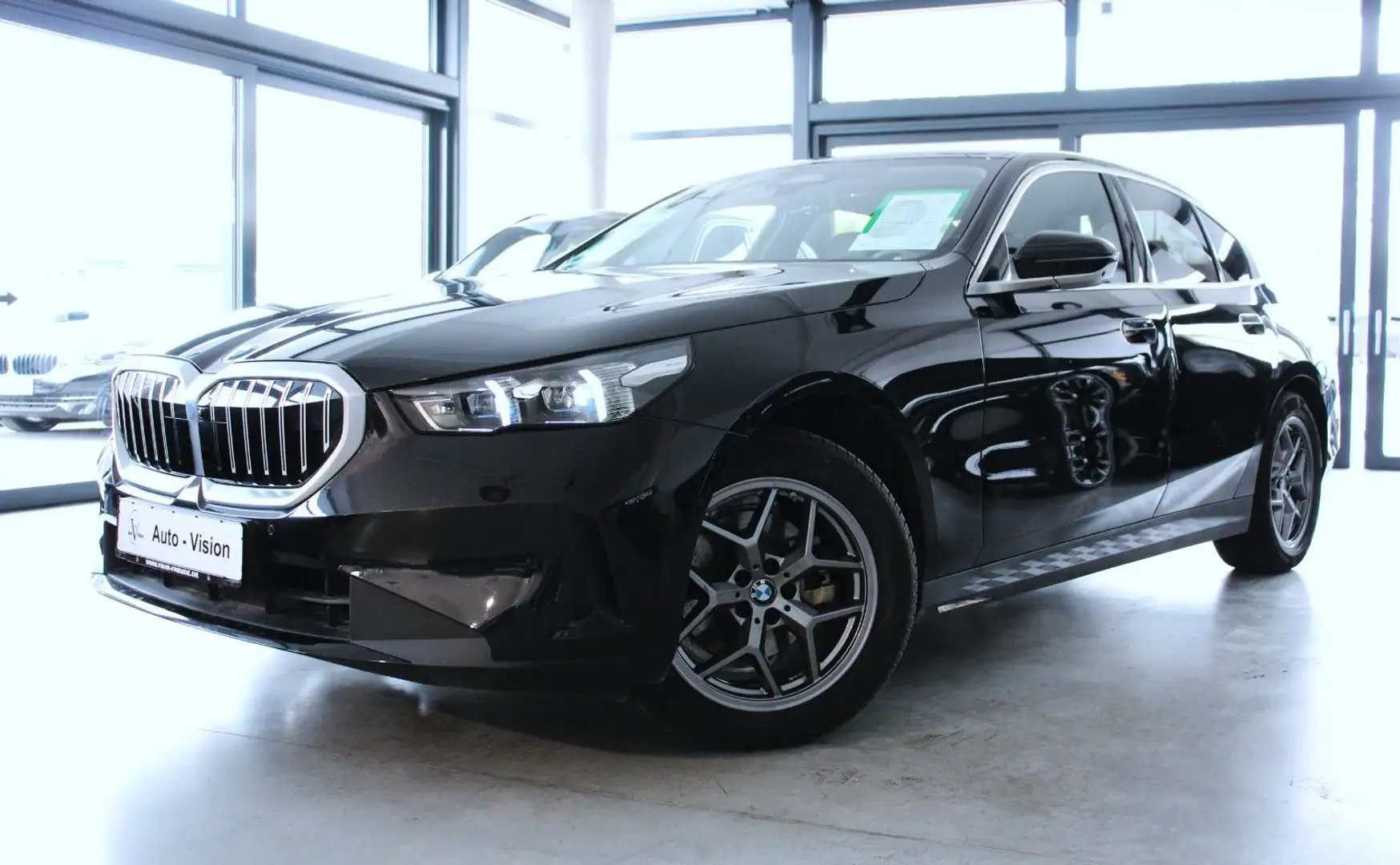 BMW 520 d (G60) *A-LED*HUD*Sitzbelüftung*360° Kamera Schwarz - 1