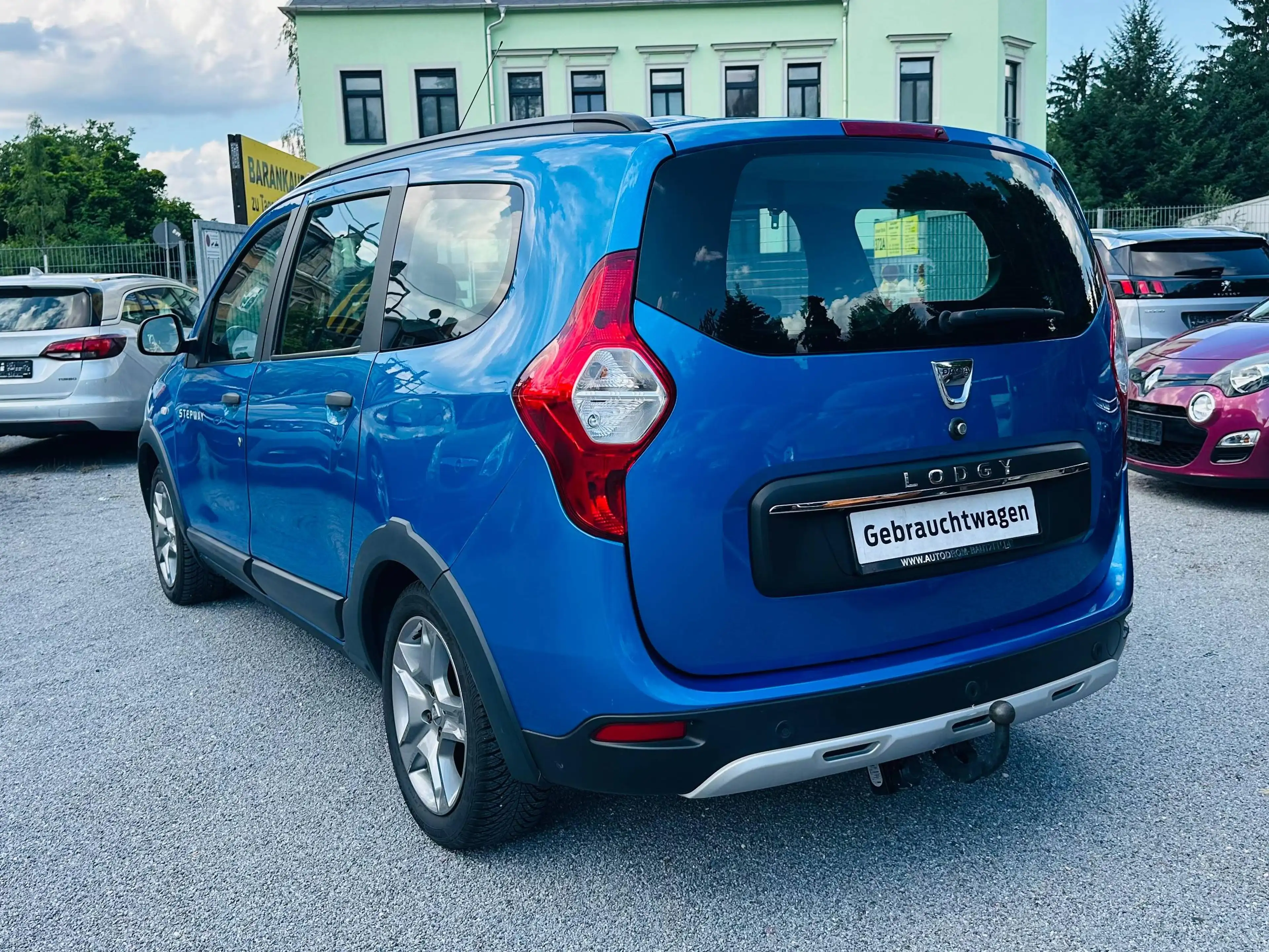 Dacia Lodgy Stepway Celebration 101000 KM KLIMA CAMERA ANHÄNGERKUPPLUNG EPH SITZHEIZUNG — photo 7