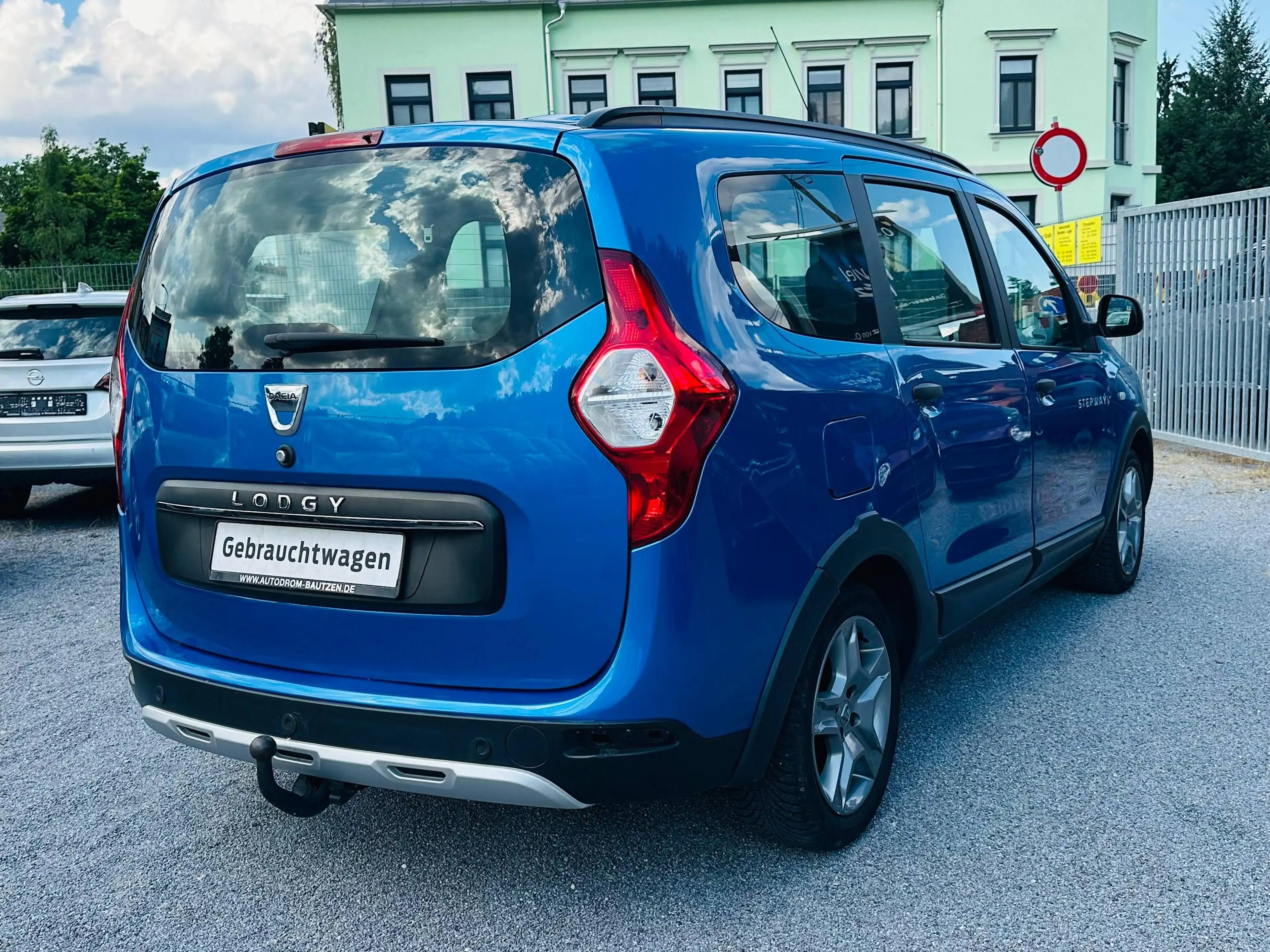Dacia Lodgy Stepway Celebration 101000 KM KLIMA CAMERA ANHÄNGERKUPPLUNG EPH SITZHEIZUNG — photo 6