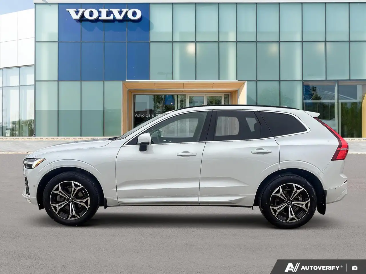 Volvo XC60 снимка Volvo XC60
