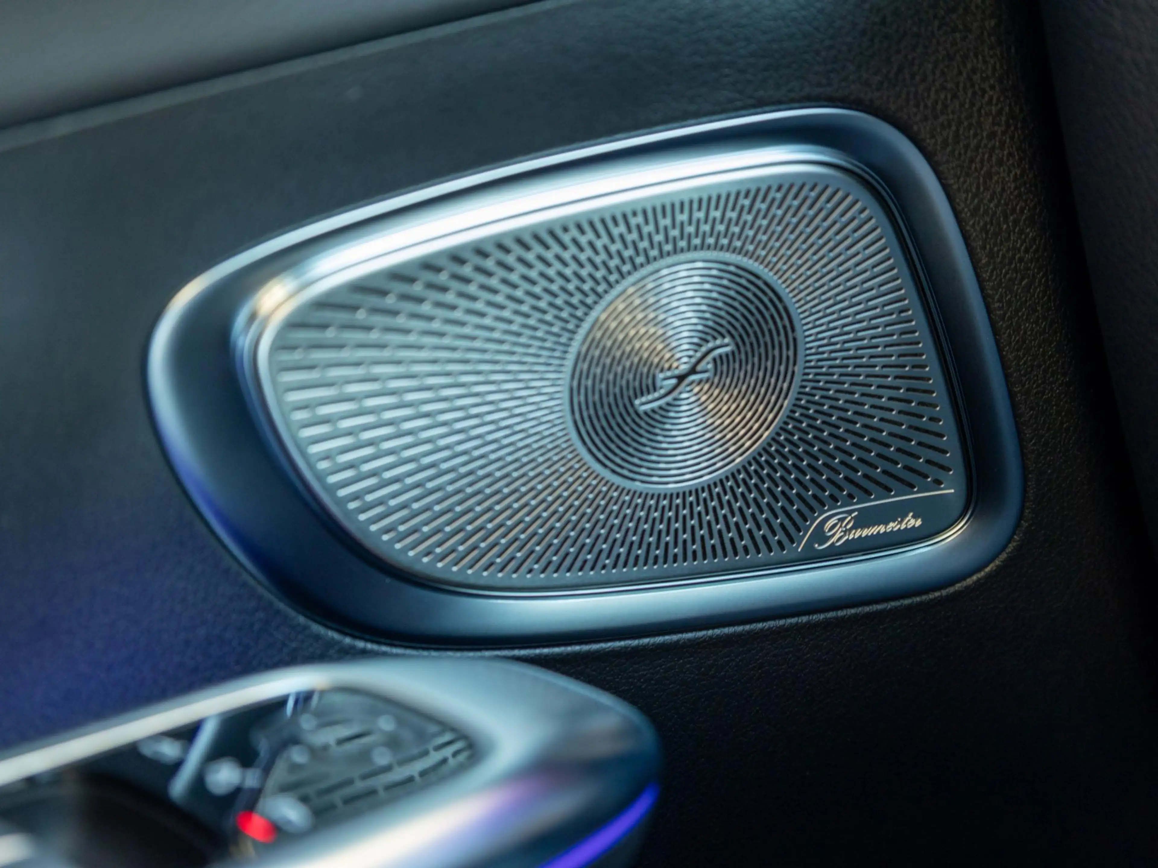 Mercedes-Benz C 300 Estate e Business Solution AMG Panorama dak | Trek — photo 13