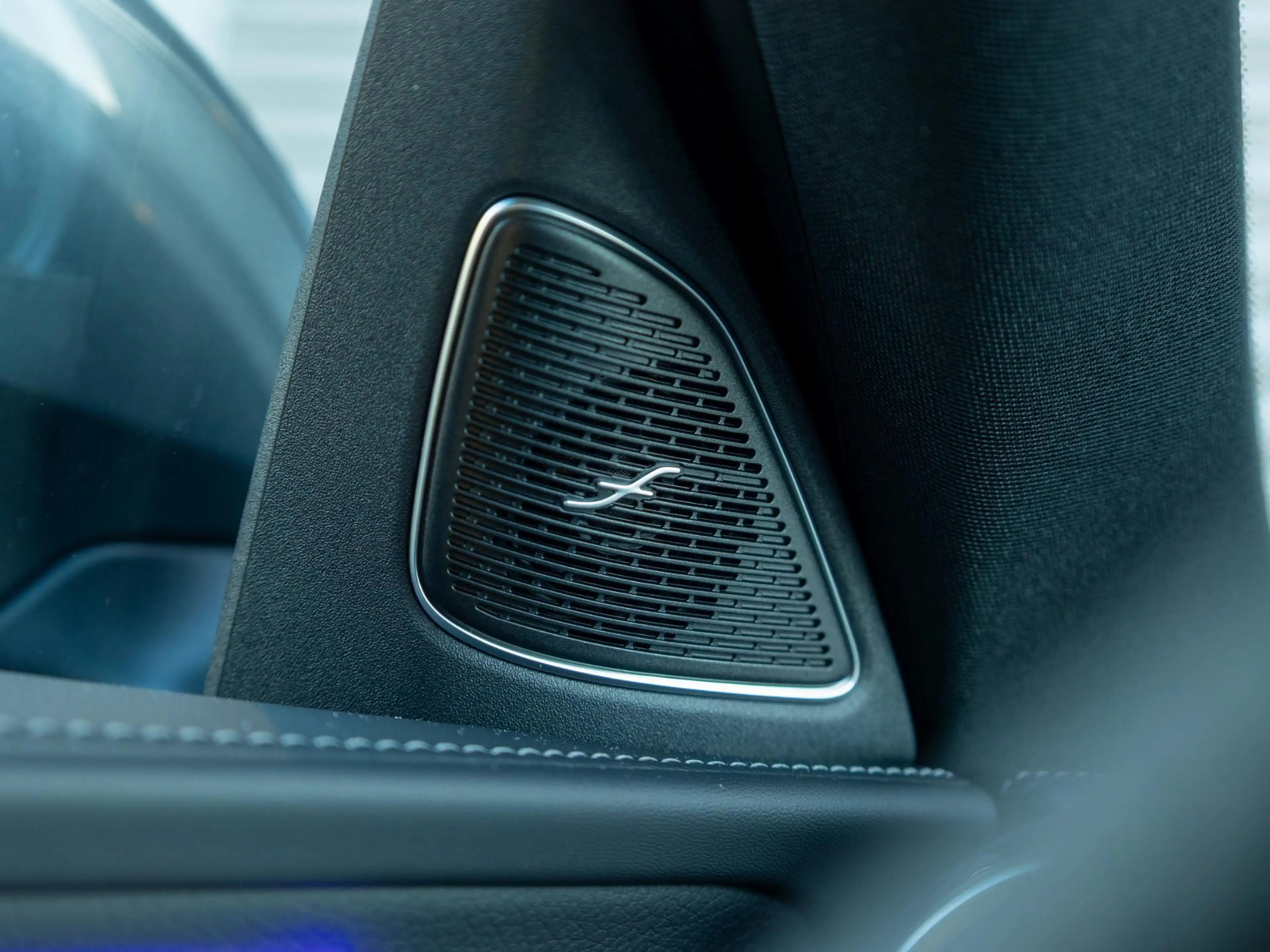 Mercedes-Benz C 300 Estate e Business Solution AMG Panorama dak | Trek — photo 14