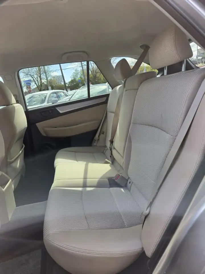 Subaru OUTBACK снимка Subaru OUTBACK