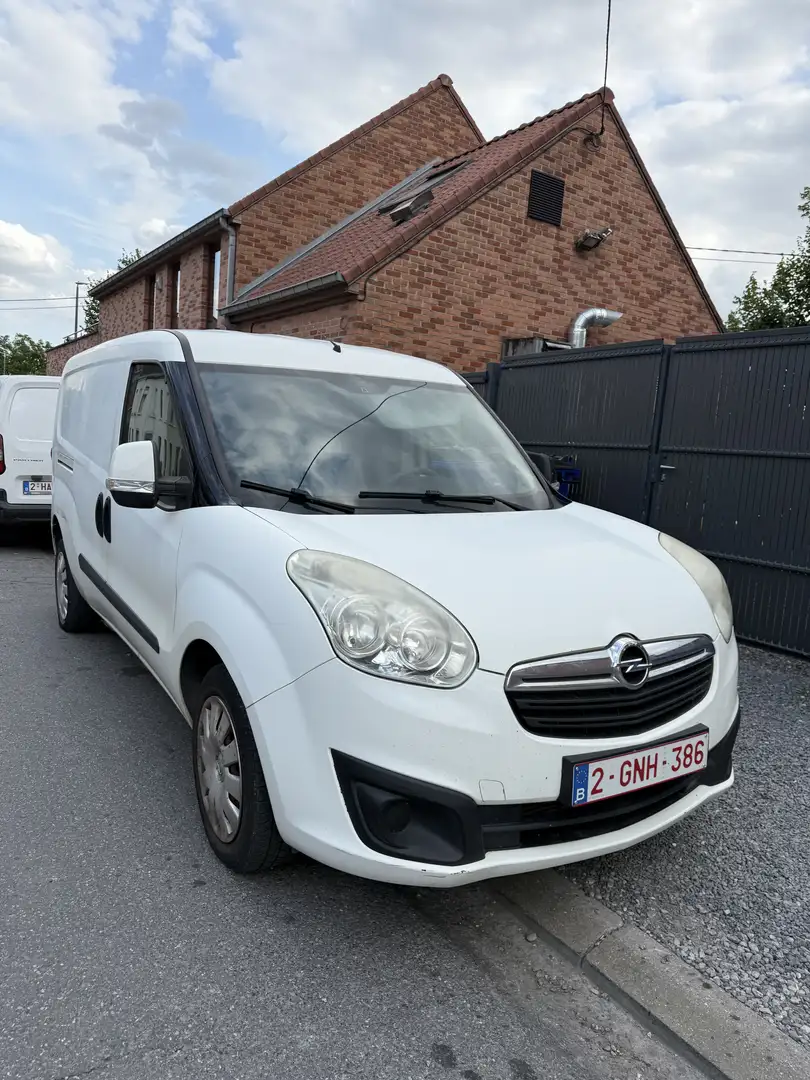 Opel Combo 1.7 DTH CDTi Essentia CU+/VNL - 1
