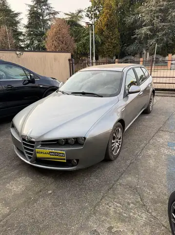 Alfa Romeo 159 1.9 JTDm 150CV Sportwagon Distinctive Q-Tronic