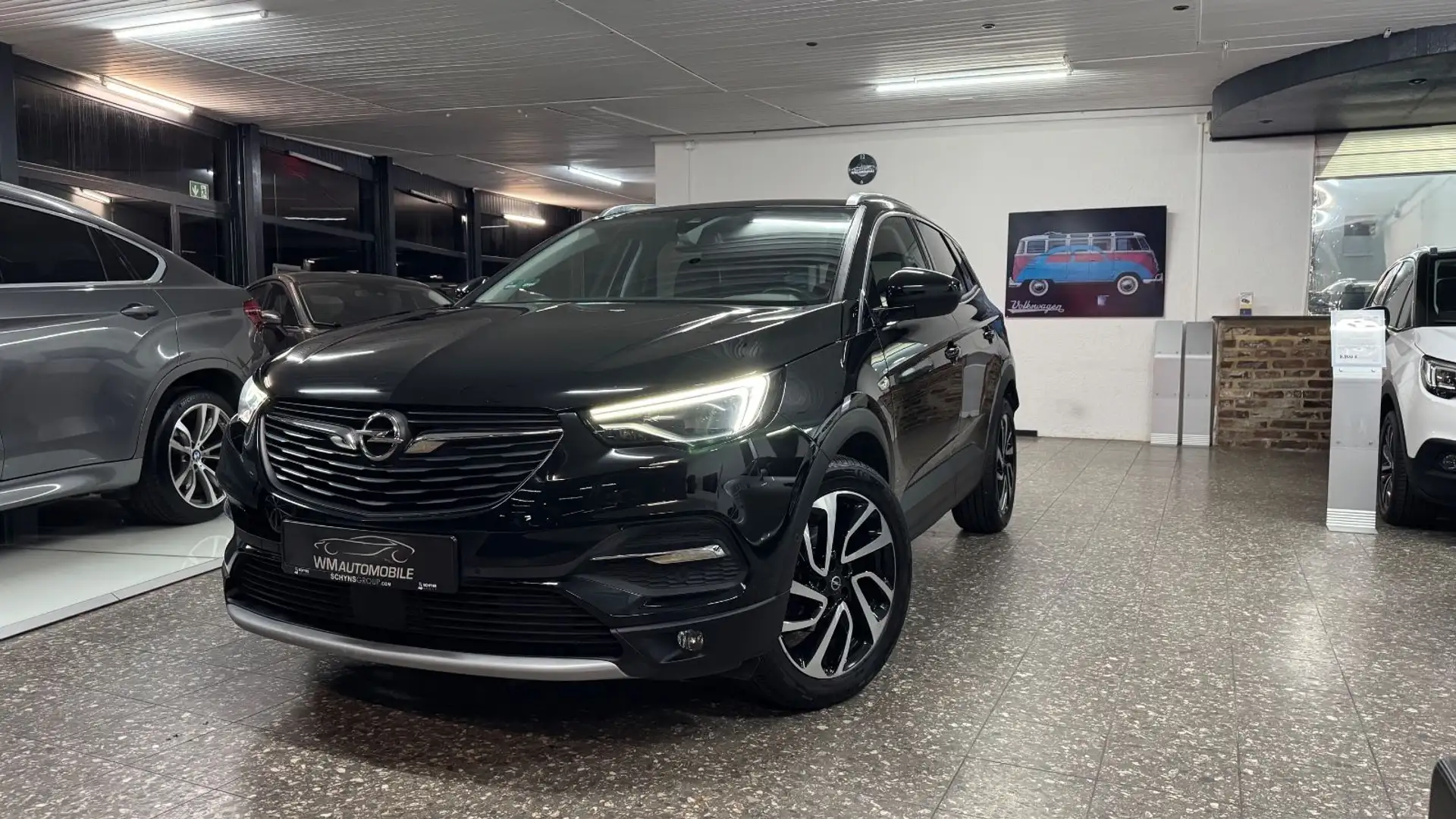 Opel Grandland X Dynamic*Navi*PDCT.Leder*8Fach Schwarz - 1
