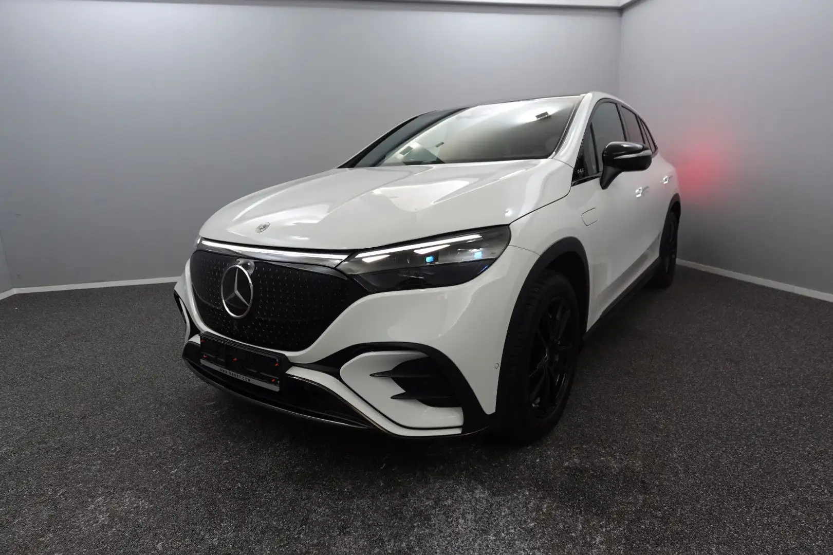 Mercedes-Benz EQE SUV 350 + AMG*PANO*ACC*360*AHK*DIGI-LIGHT* Bianco - 1