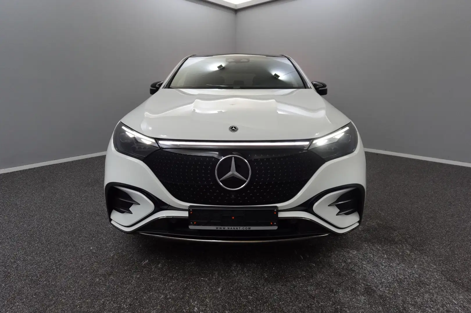 Mercedes-Benz EQE SUV 350 + AMG*PANO*ACC*360*AHK*DIGI-LIGHT* Bianco - 2