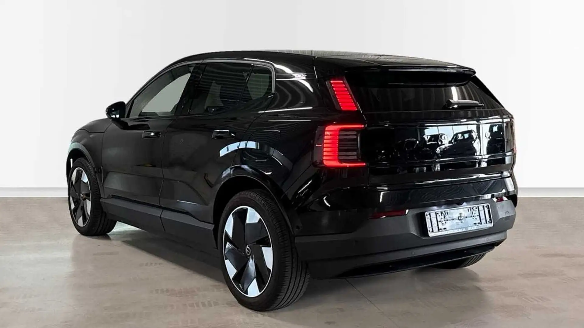 Volvo EX30 Ultra, Single Motor Extended Range, Elektrisch Ult Noir - 2