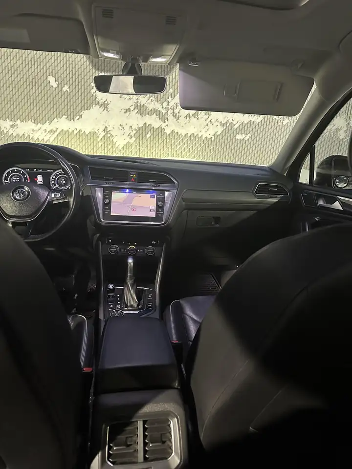 Volkswagen Tiguan снимка Volkswagen Tiguan