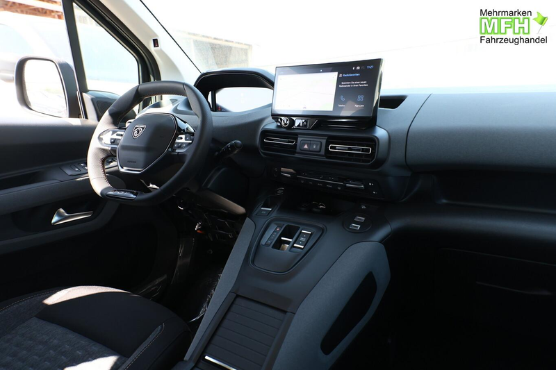 Peugeot Rifter GT M1 AT Pano ConnectP TechnoP SHZ CarP 96 kW (... — photo 8
