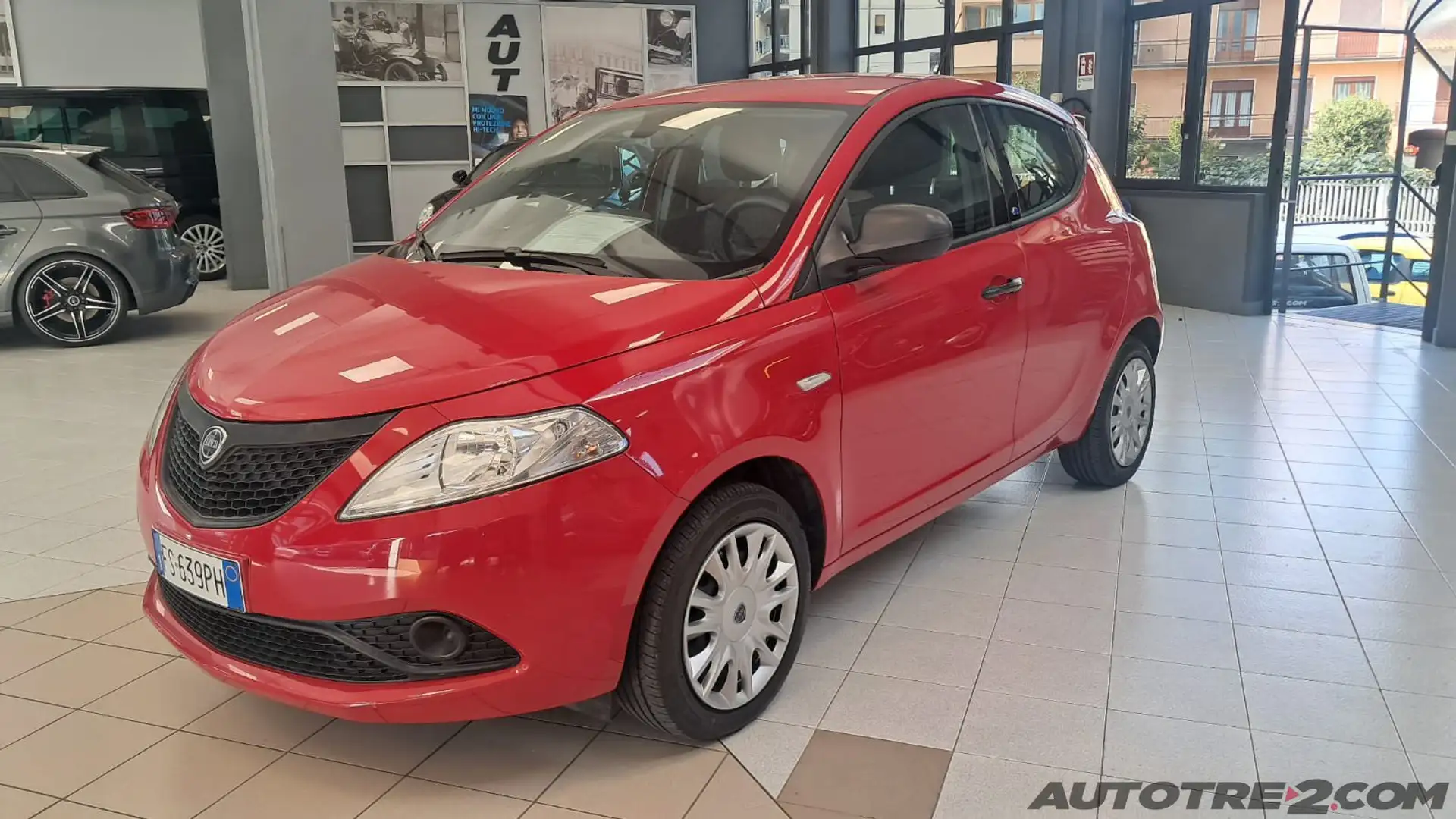 Lancia Ypsilon Ypsilon 1.2 69 CV 5 porte Elefantino Blu - PROMO Rosso - 2