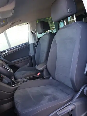 Volkswagen Tiguan view 14