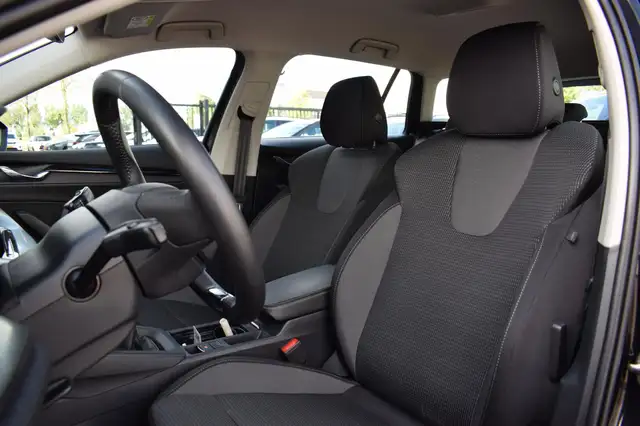 Skoda Octavia view 5