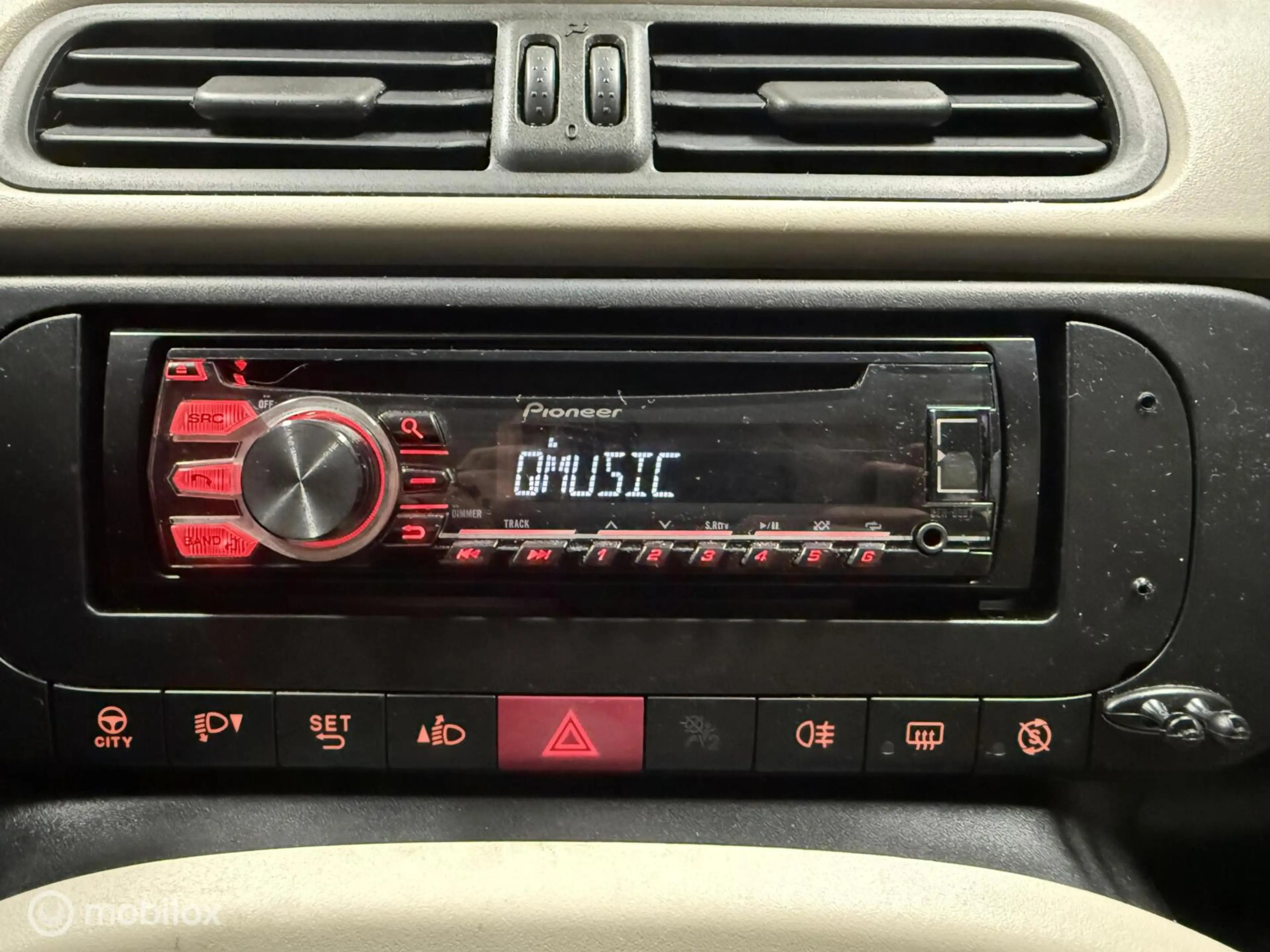 Fiat Panda TwinAir Lounge, Incl nieuwe Apk en Grote beurt — photo 13