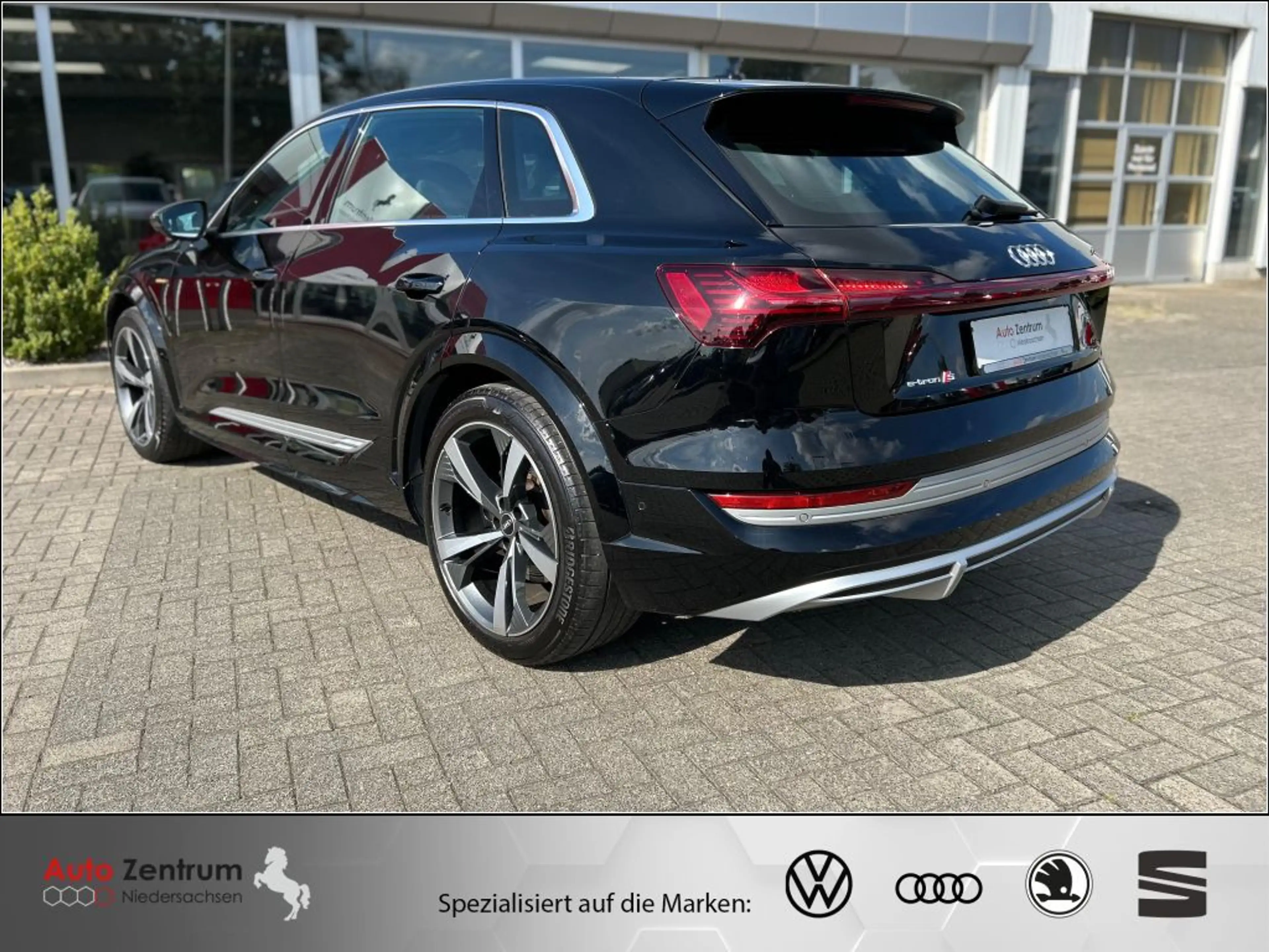Audi e-tron S quattro 370 Kw AZN-Haus-Förderung* StandHz Luftf — photo 9