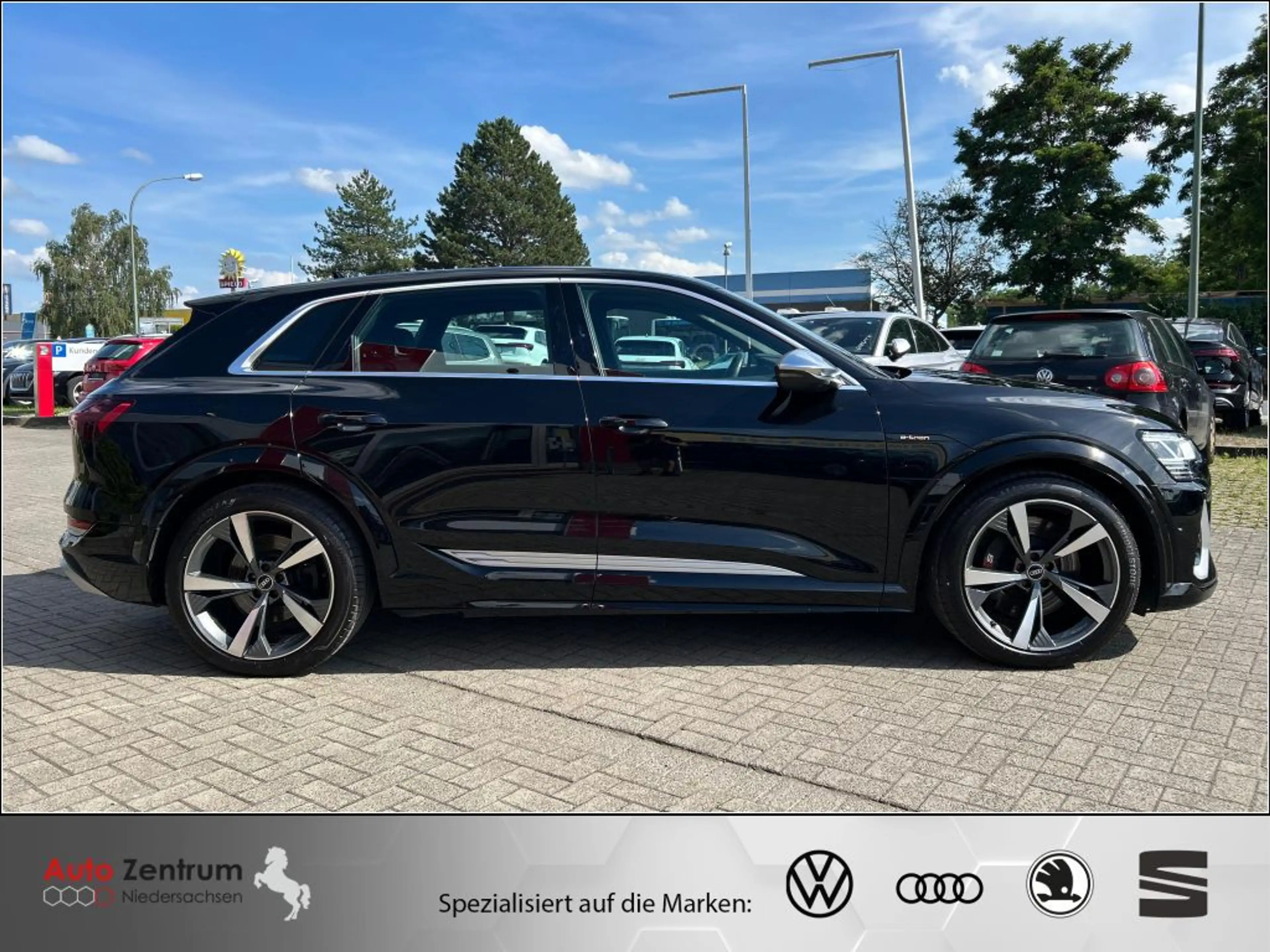 Audi e-tron S quattro 370 Kw AZN-Haus-Förderung* StandHz Luftf — photo 4