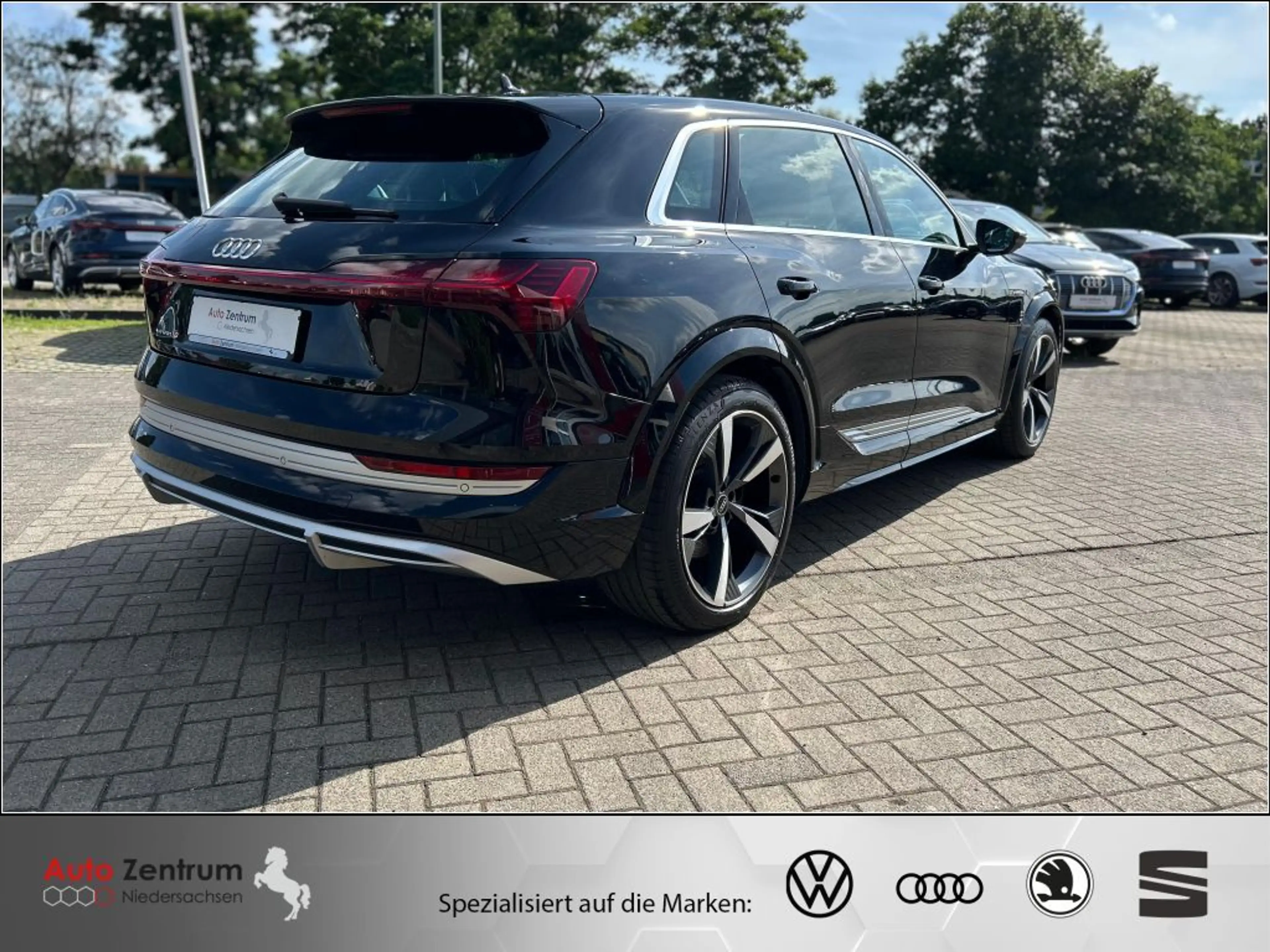 Audi e-tron S quattro 370 Kw AZN-Haus-Förderung* StandHz Luftf — photo 5
