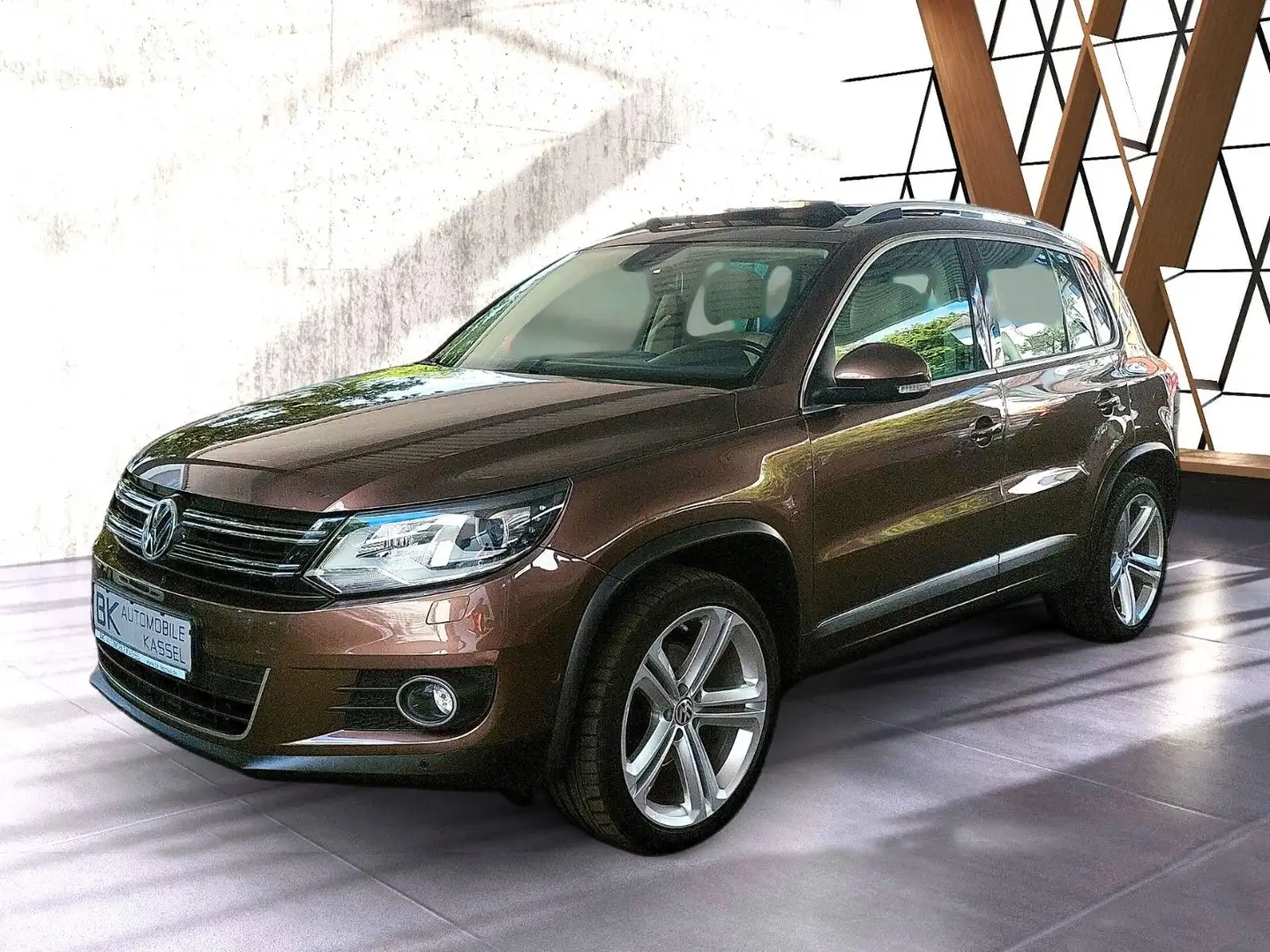 Volkswagen Tiguan 2.0 TDI Sport & Style BMT 4Motion|DSG|VOL Braun - 1