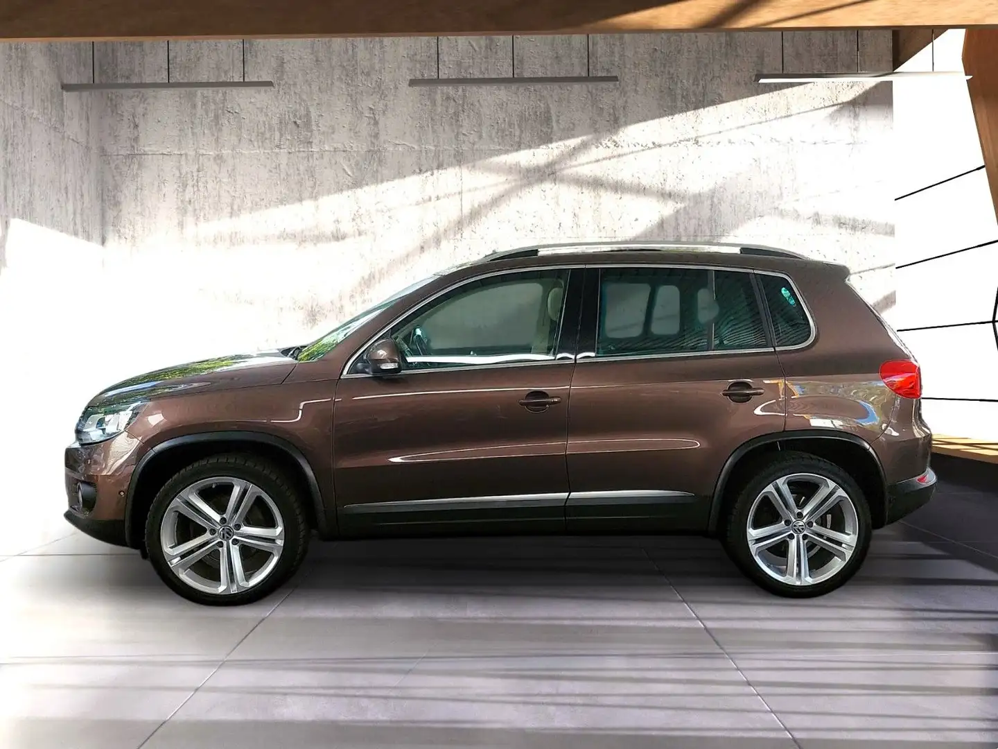 Volkswagen Tiguan 2.0 TDI Sport & Style BMT 4Motion|DSG|VOL Braun - 2