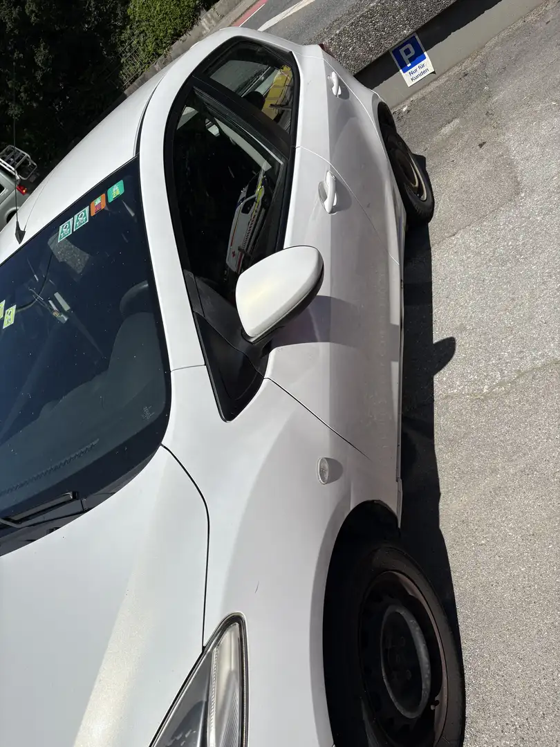 Mazda 2 1,3i CE Plus - 2