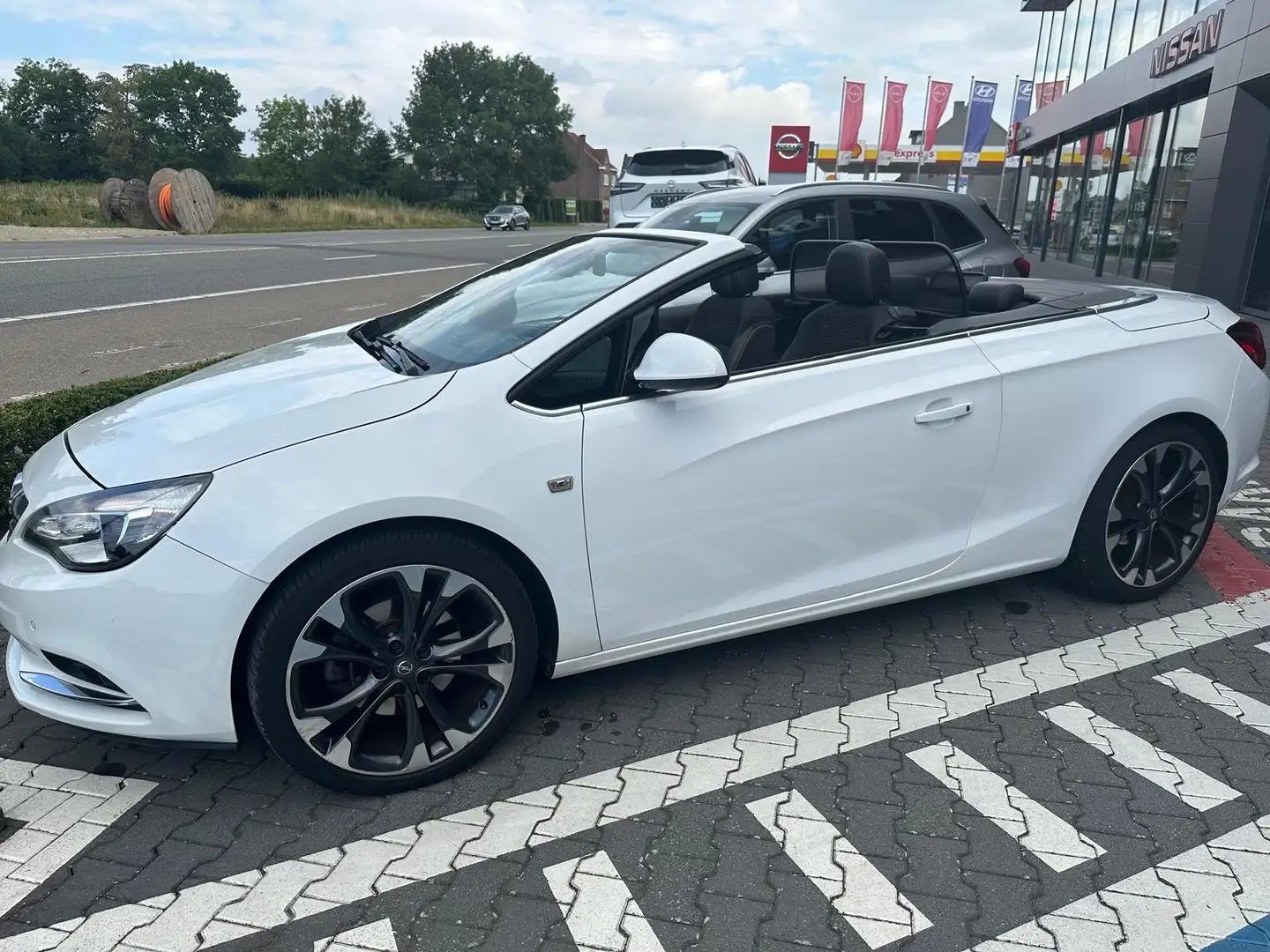 Opel Cascada Cascada 2.0 CDTI ecoFLEX Start/Stop Innovation Wit - 1