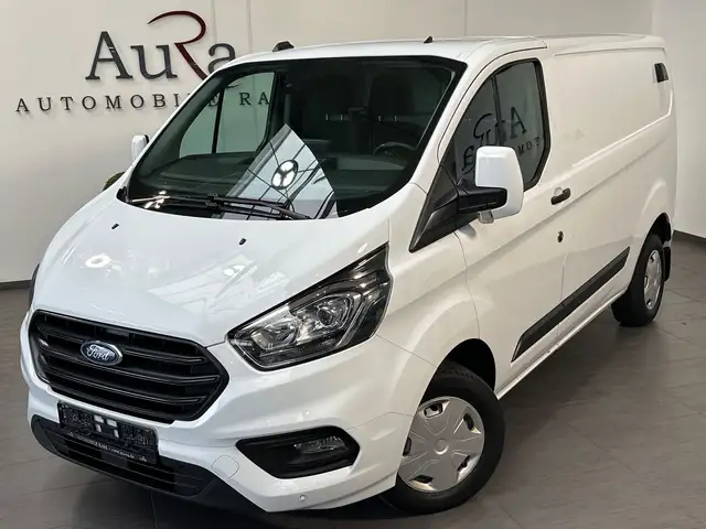 Ford Transit Custom view 2