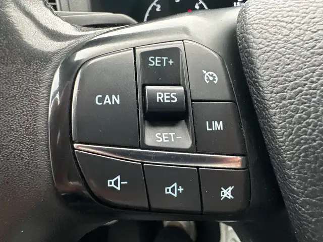 Ford Transit Custom view 9