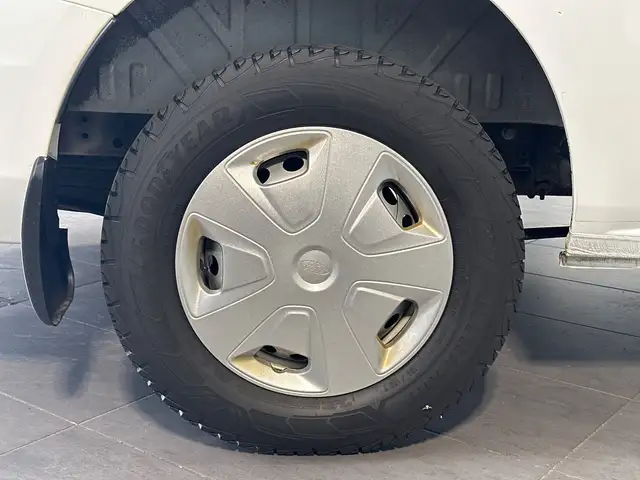 Ford Transit Custom view 3