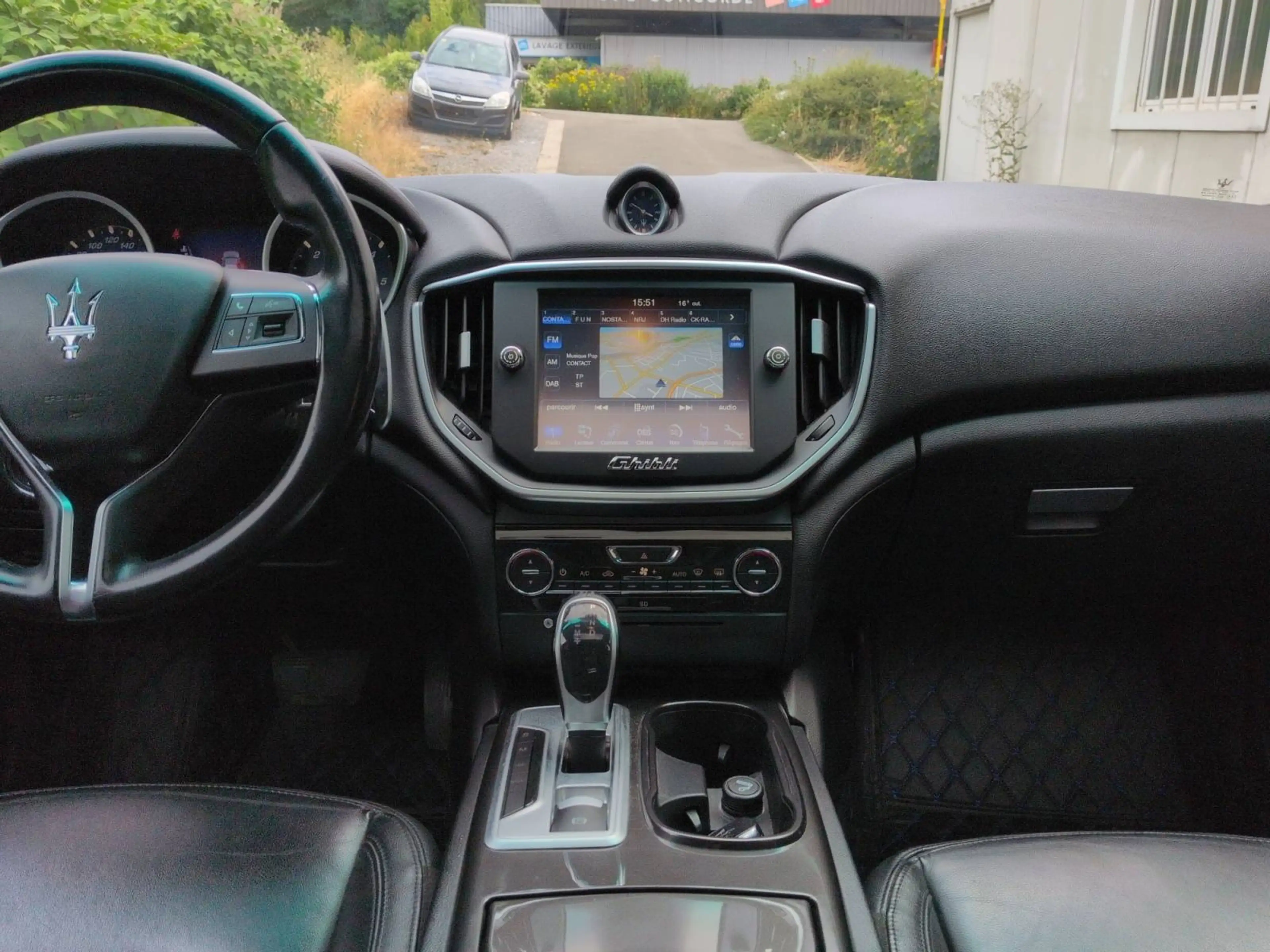 Maserati Ghibli Ghibli 3.0 D — photo 12