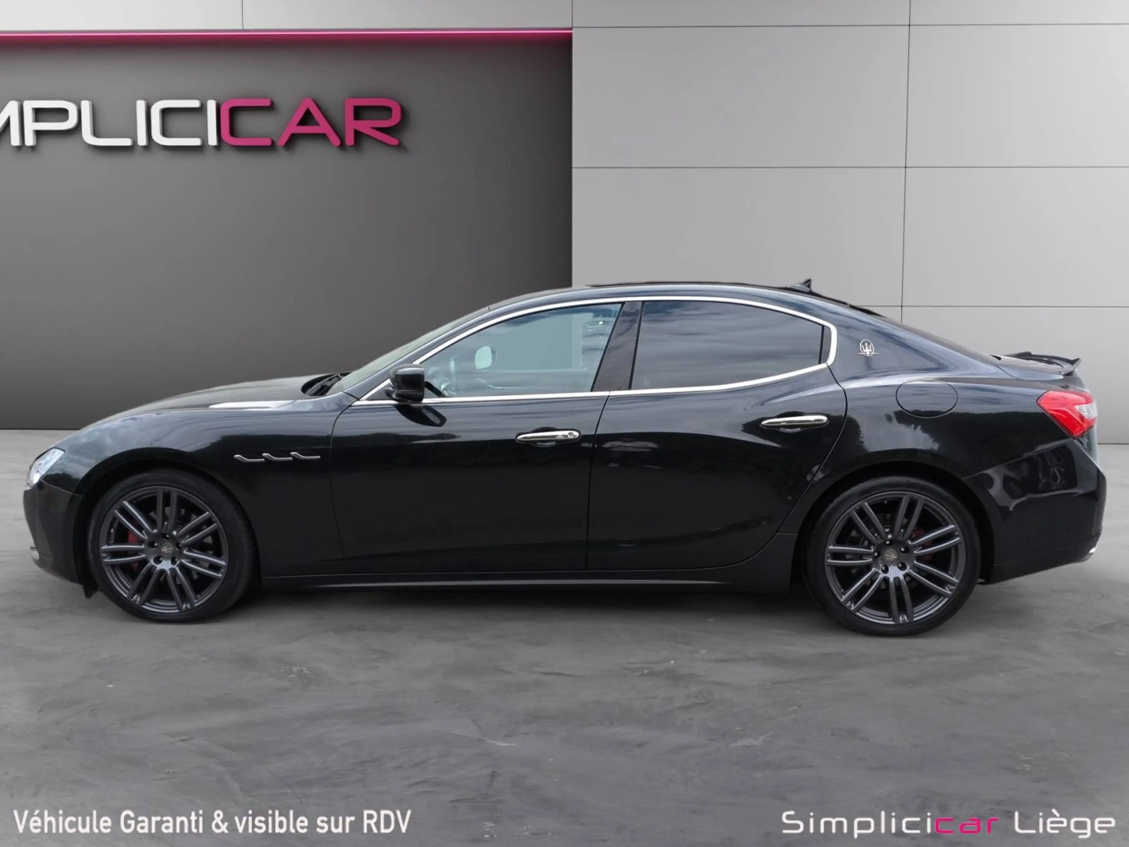 Maserati Ghibli Ghibli 3.0 D — photo 4