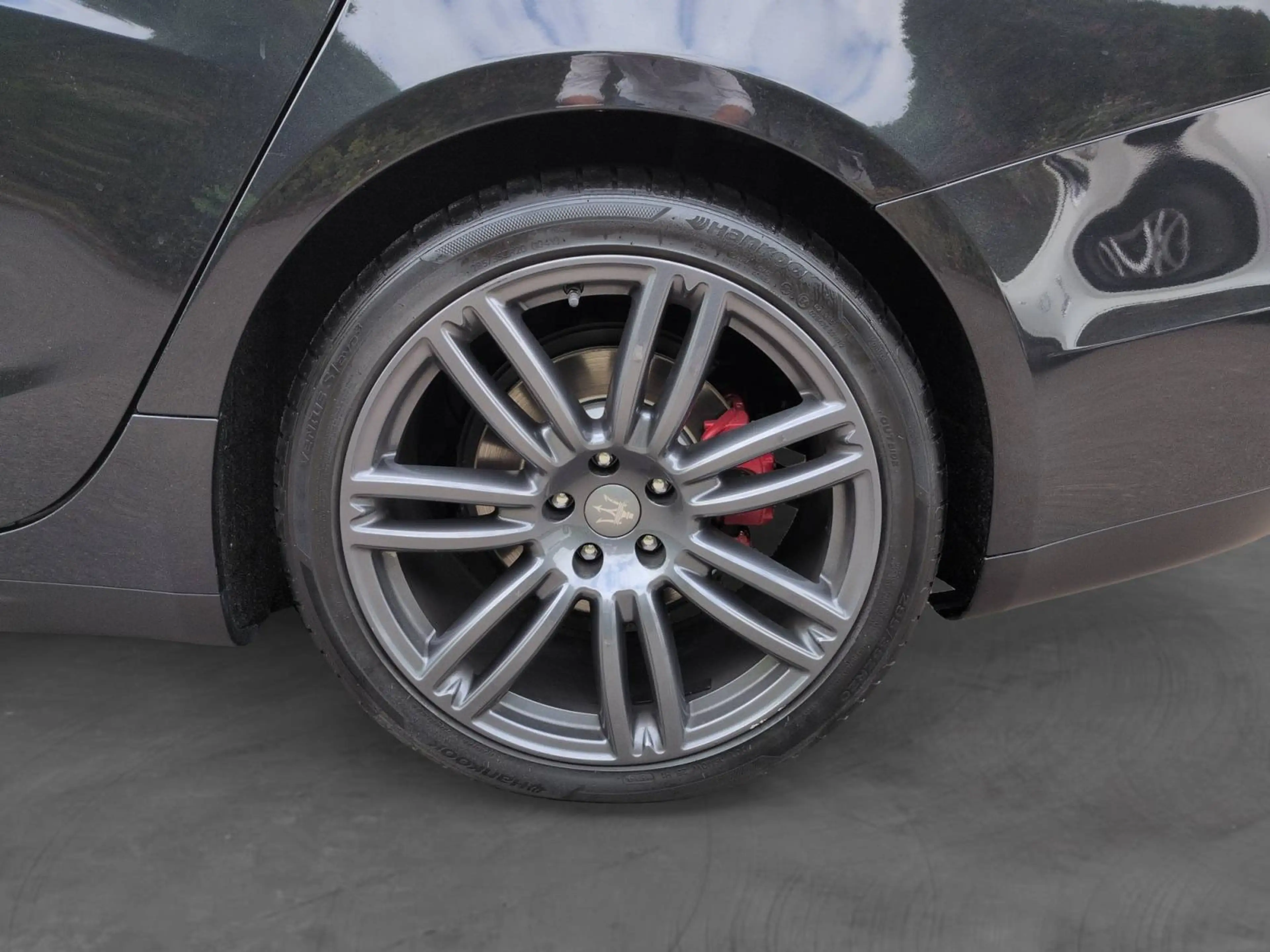 Maserati Ghibli Ghibli 3.0 D — photo 15