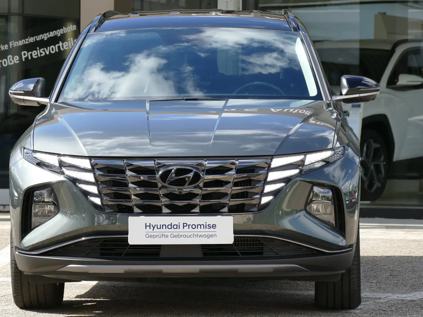 Hyundai TUCSON TUCSON Plug-In Hybrid 1.6 T-GDi 4WD Prime Grau - 2