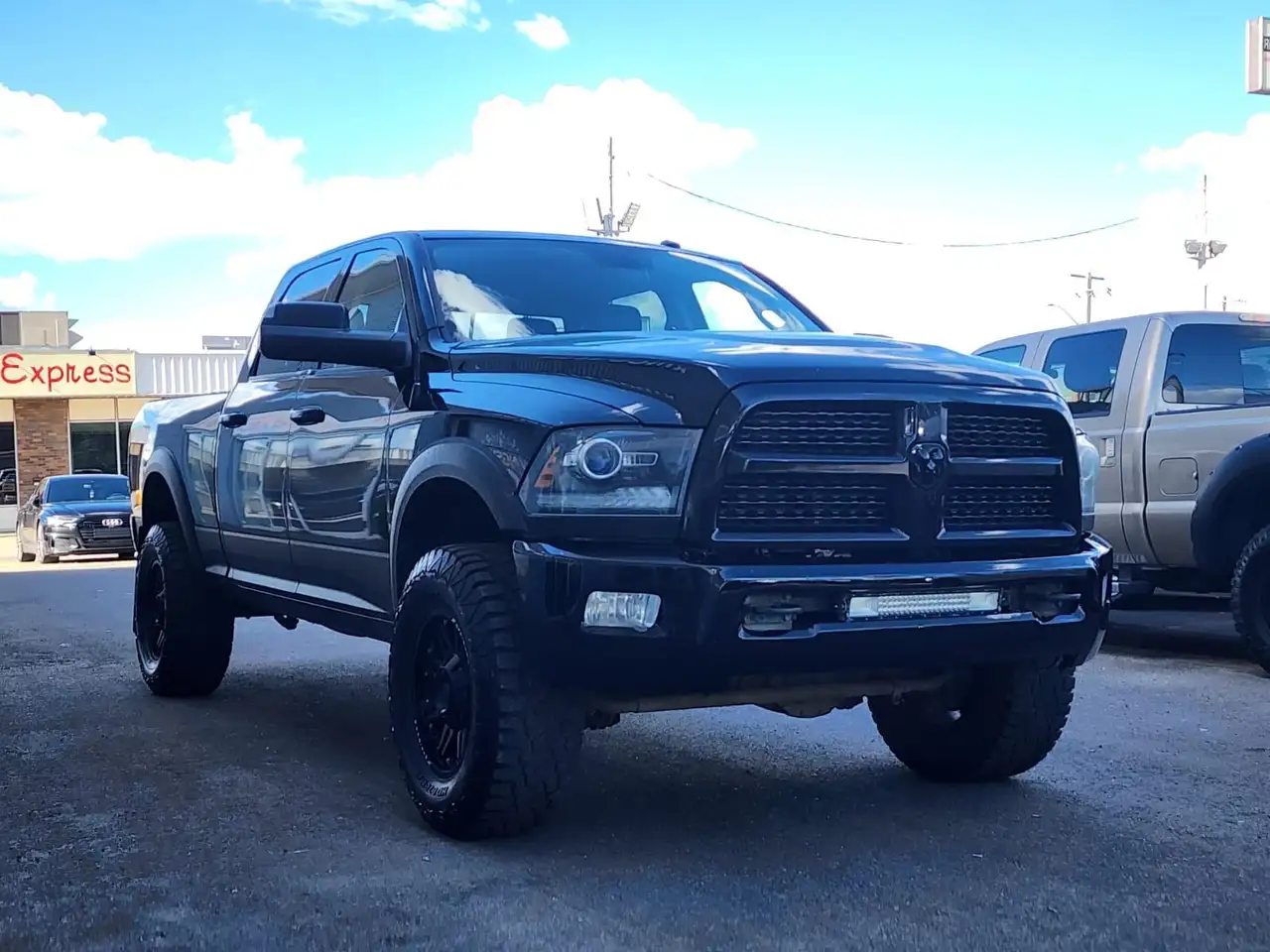 RAM 3500 снимка RAM 3500