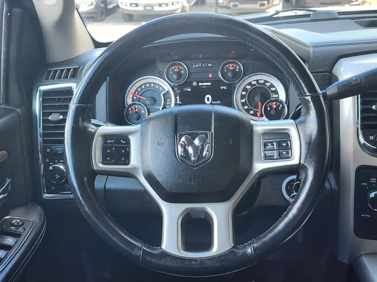 RAM 3500 снимка RAM 3500