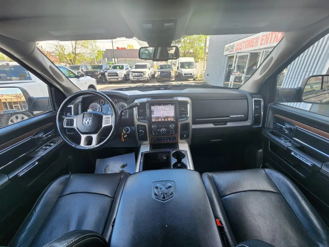 RAM 3500 снимка RAM 3500