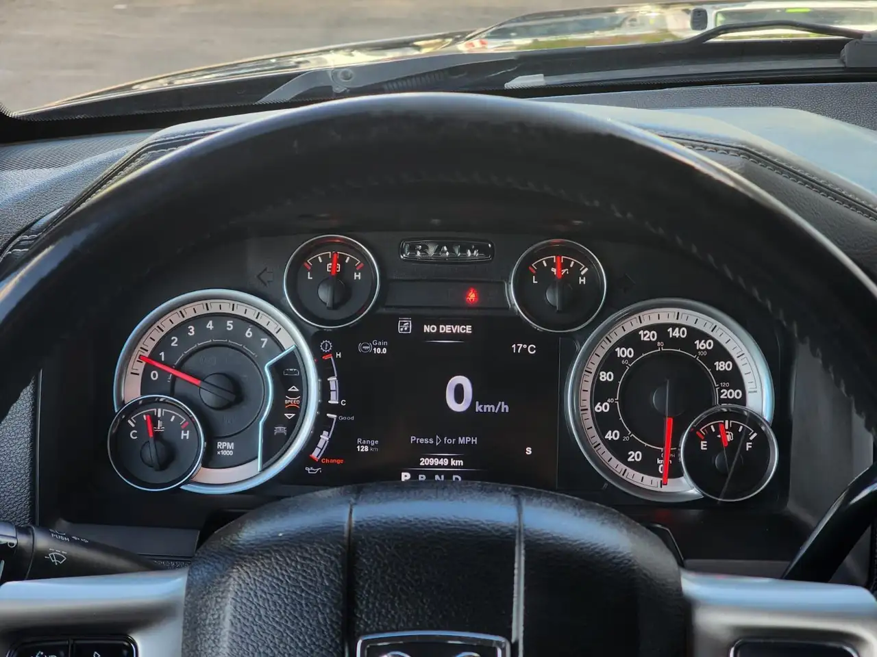 RAM 3500 снимка RAM 3500