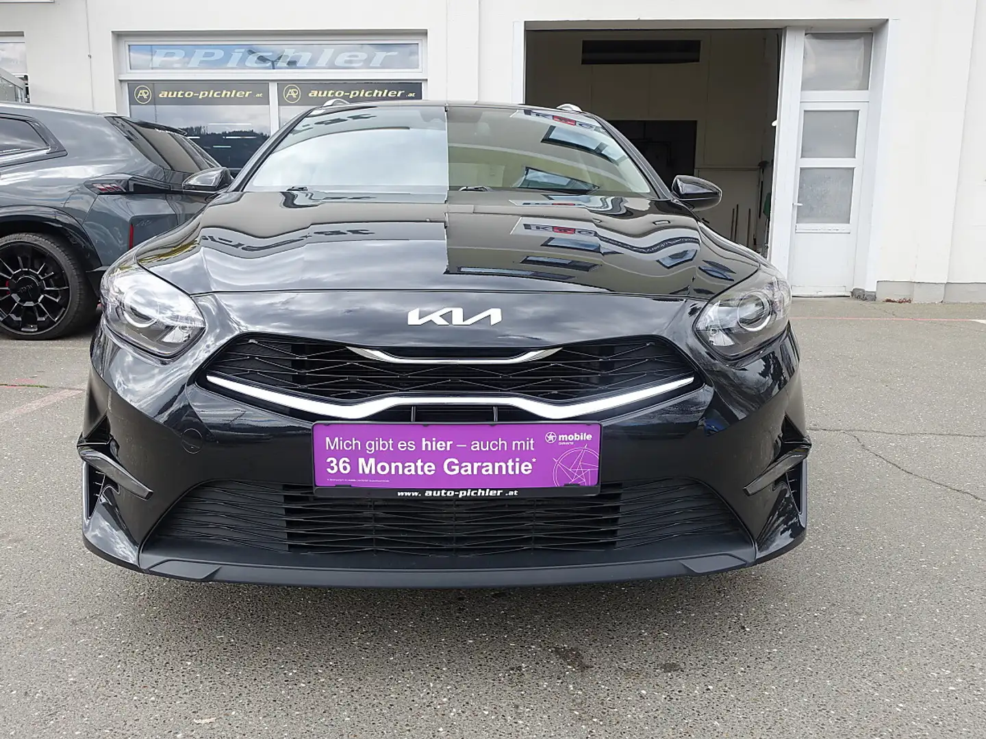 Kia Ceed SW / cee'd SW ceed SW 1,5 TGDI Silber Navi,RFK uvm.... Schwarz - 2