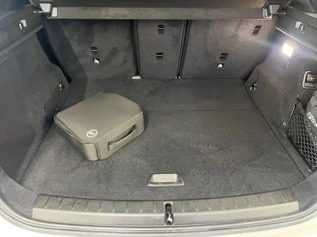 BMW 2 Series view 10