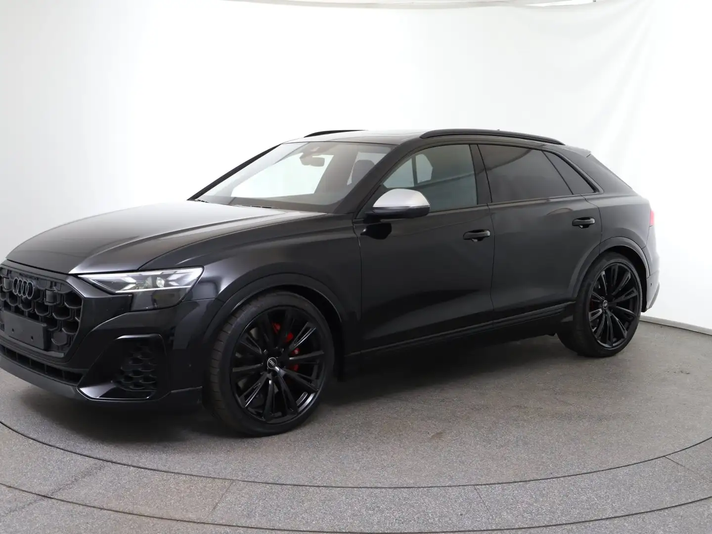 Audi SQ8 TFSI quattro Schwarz - 1