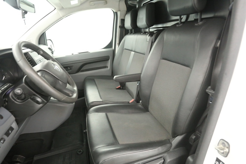 Opel Vivaro 1.5 CDTI L3H1 | Airco | Cruise | 3 Zits | Parkeers — photo 9