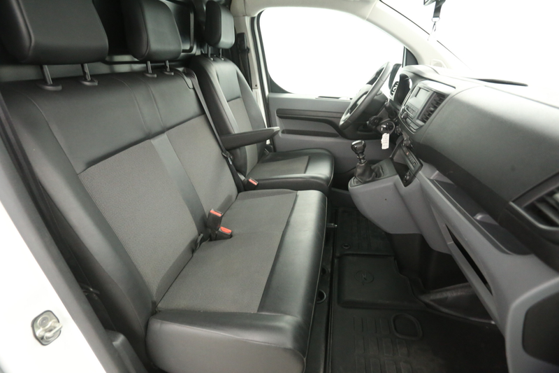 Opel Vivaro 1.5 CDTI L3H1 | Airco | Cruise | 3 Zits | Parkeers — photo 10