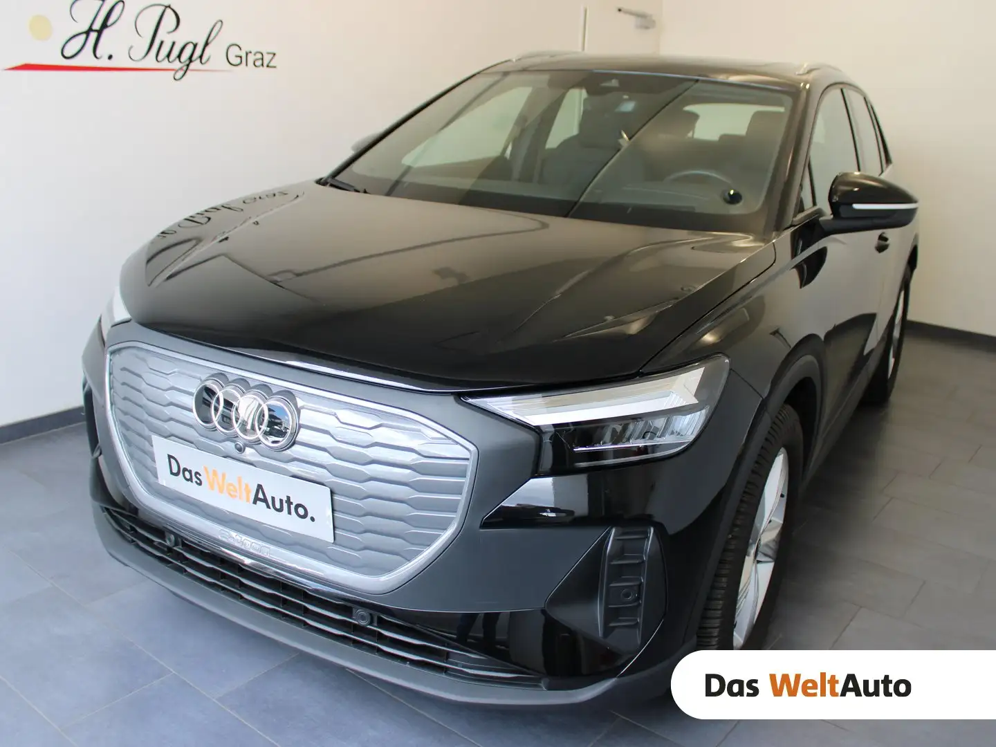 Audi Q4 e-tron 35 e-tron basis Schwarz - 1