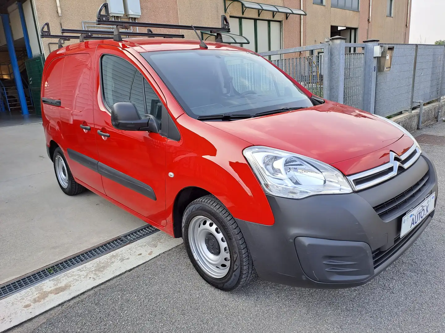 Citroen Berlingo 1.6 BlueHDI Feel Rosso - 1