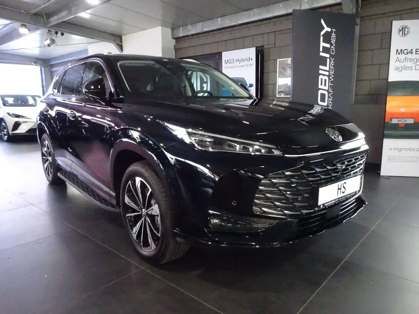 MG HS 1.5 T PHEV Luxury Nero - 1