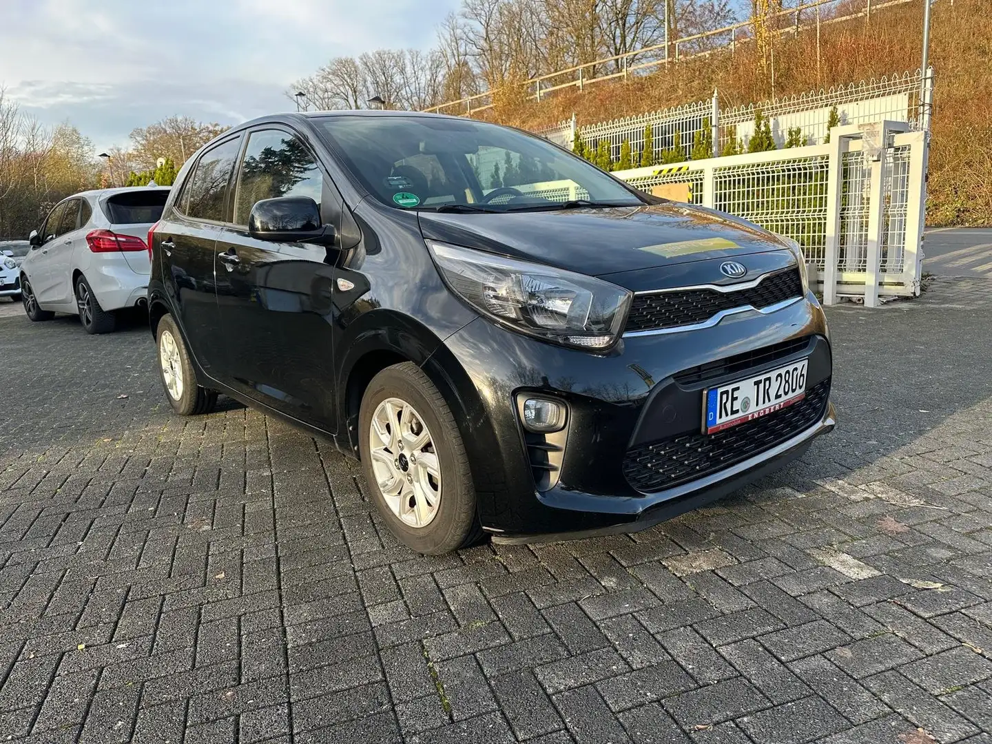 Kia Picanto Picanto /wunderbare Vollausstattung/Scheckheft Noir - 1