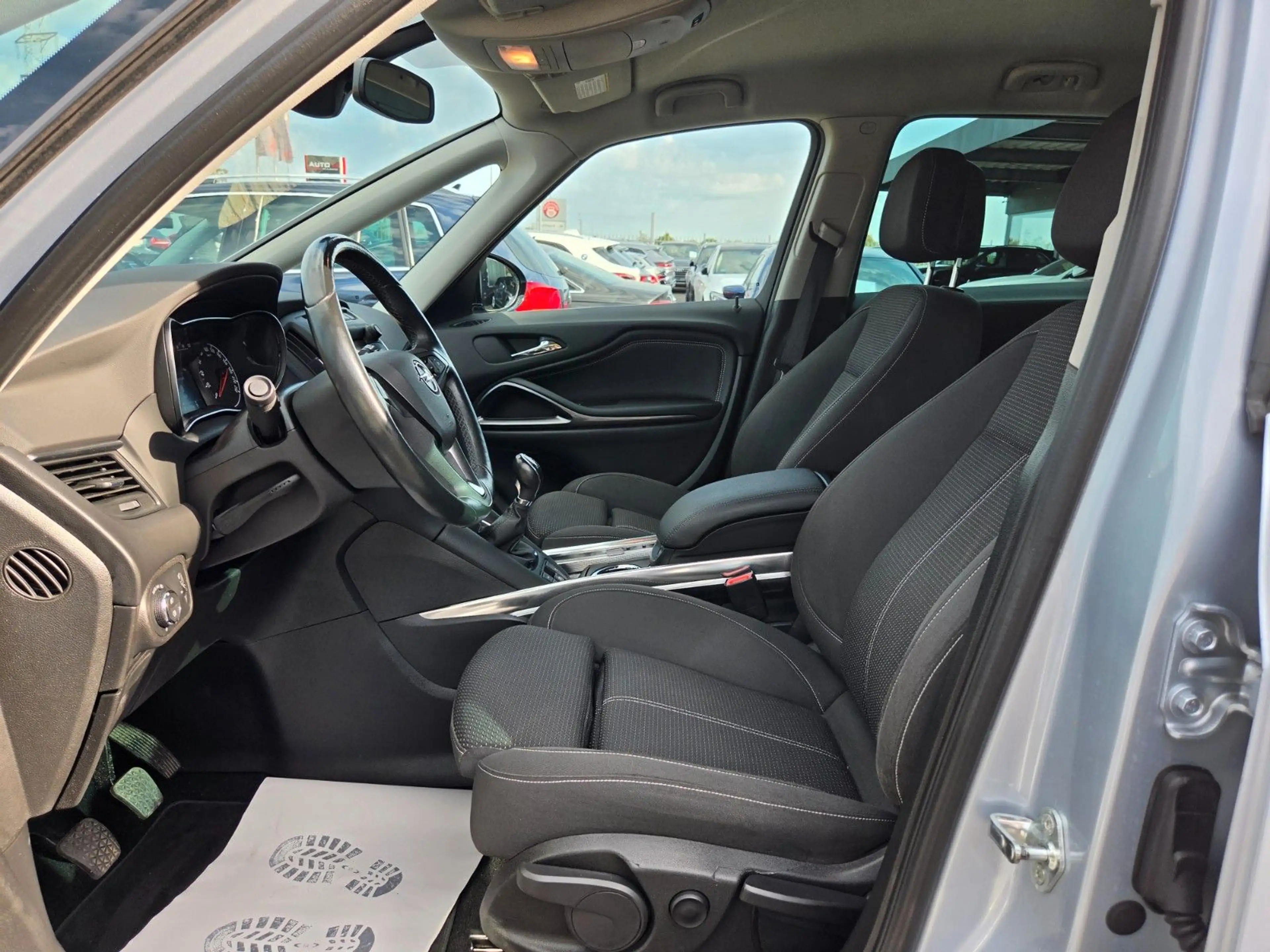 Opel Zafira C Business Innovation Navi LED PDC AHK... — photo 14