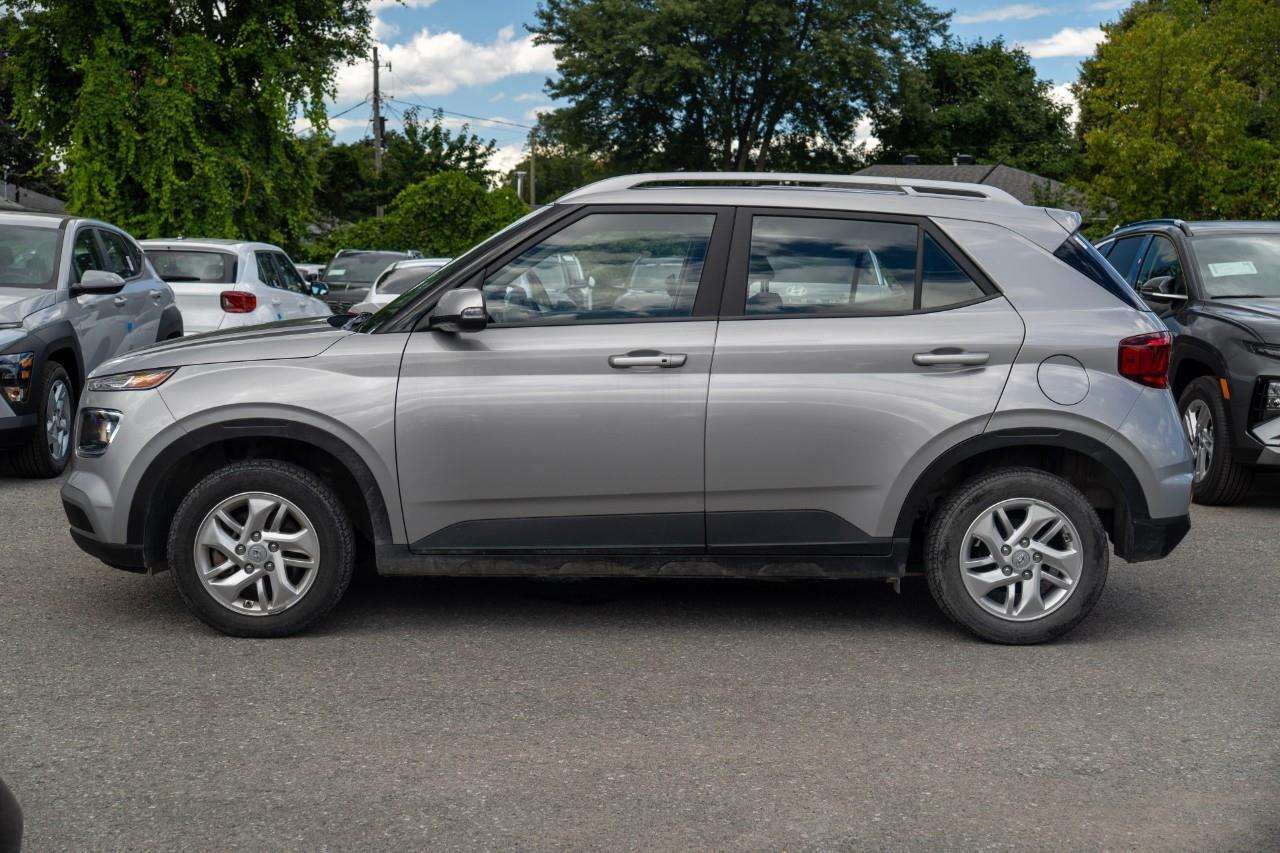 2025 Hyundai Venue Preferred — снимка 1