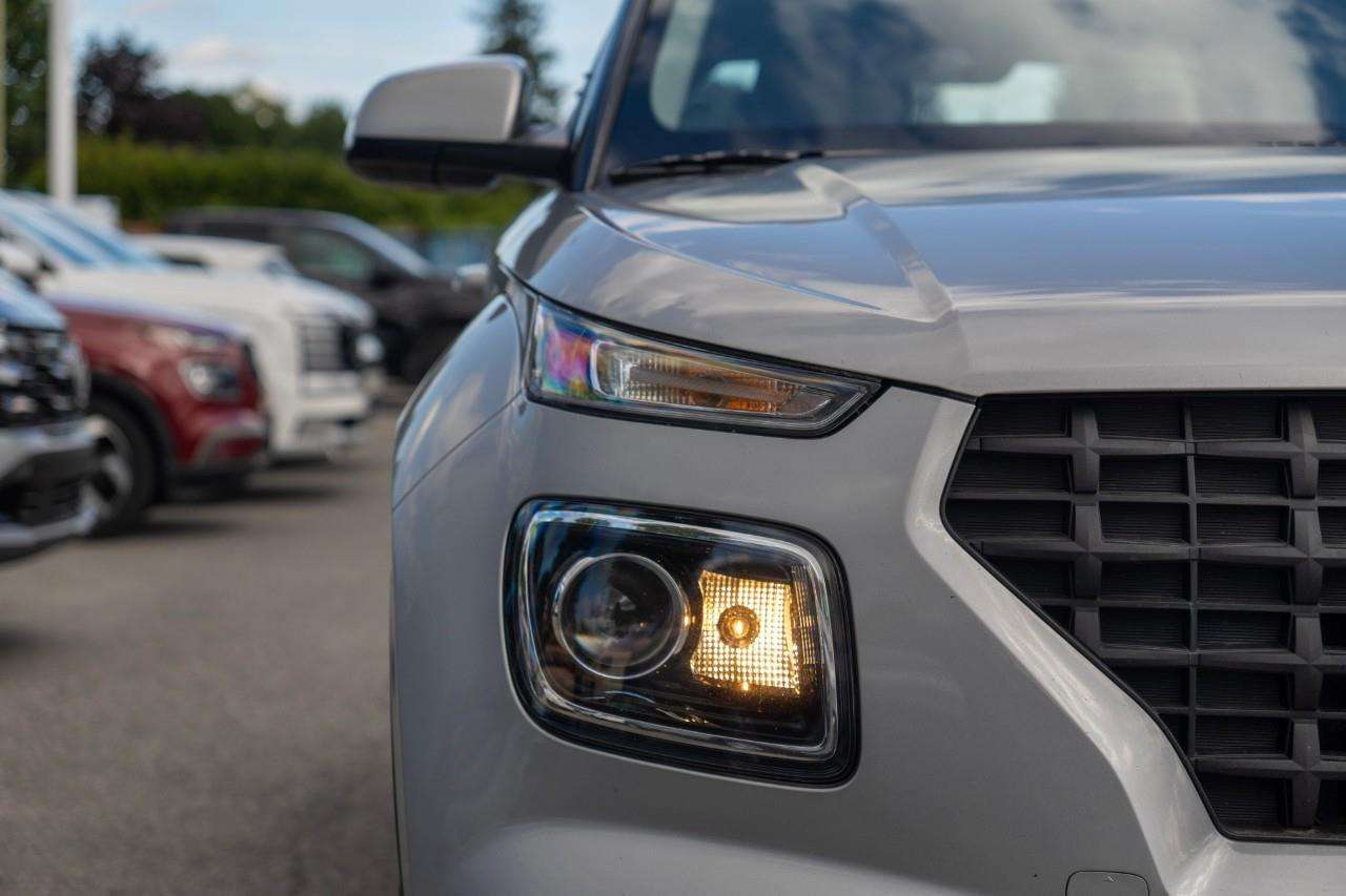 2025 Hyundai Venue Preferred — снимка 1
